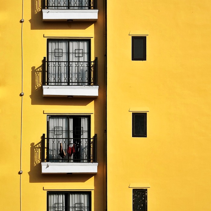 어깨 비대칭 원인