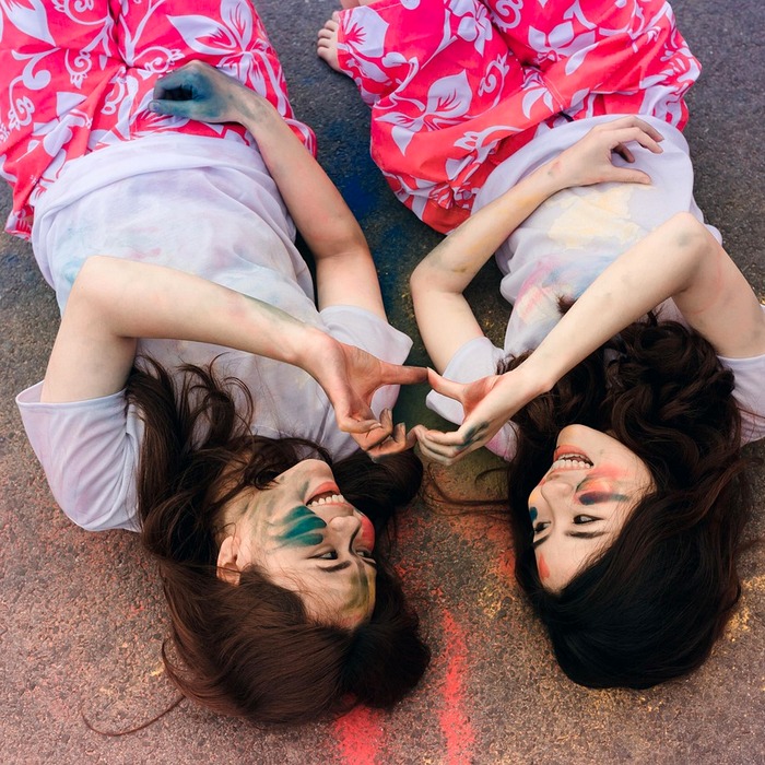 경쟁과 우정의 상징